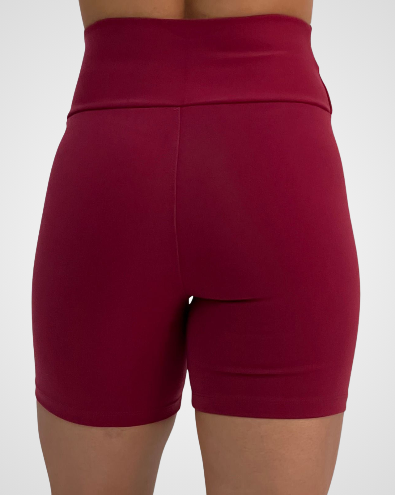Liv Essential Short