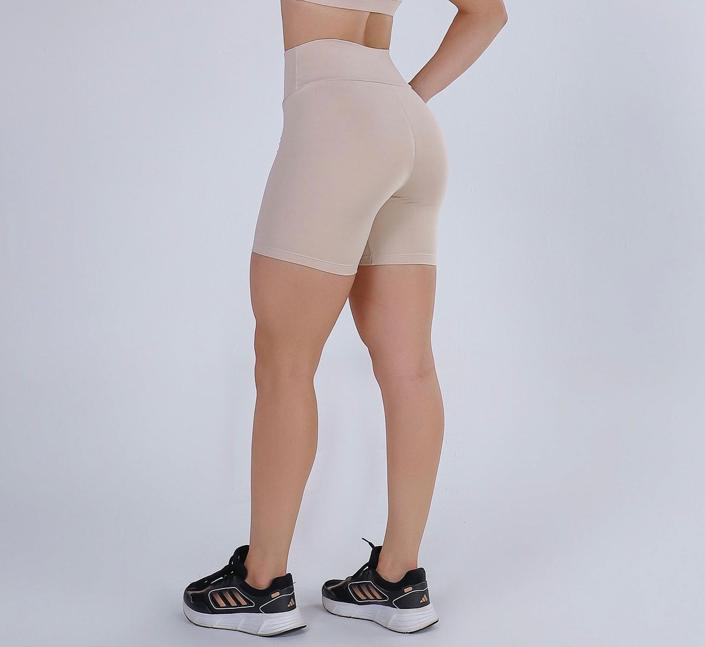 Liv Adaptive Short