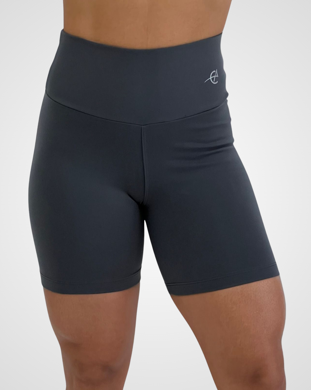 Liv Essential Short