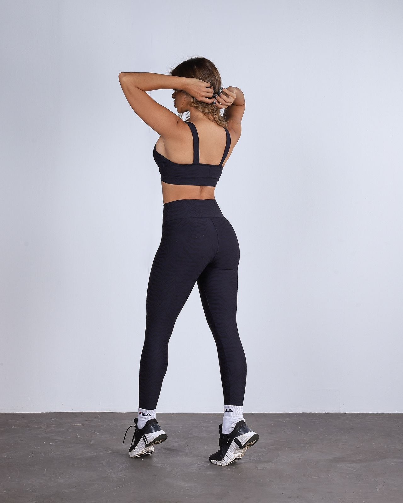 Liv Tiger Jacquard Set