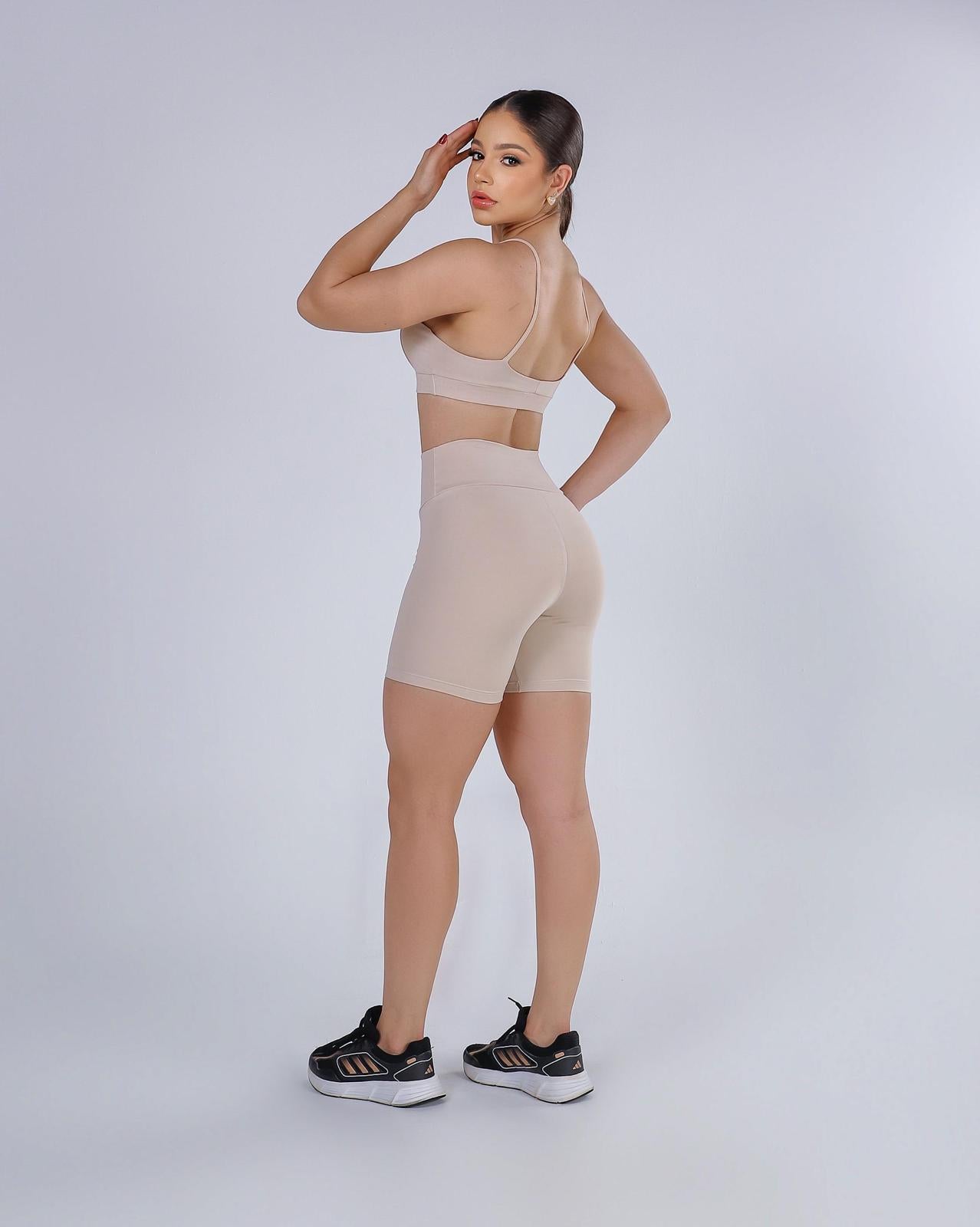 Liv Adaptive Short Set